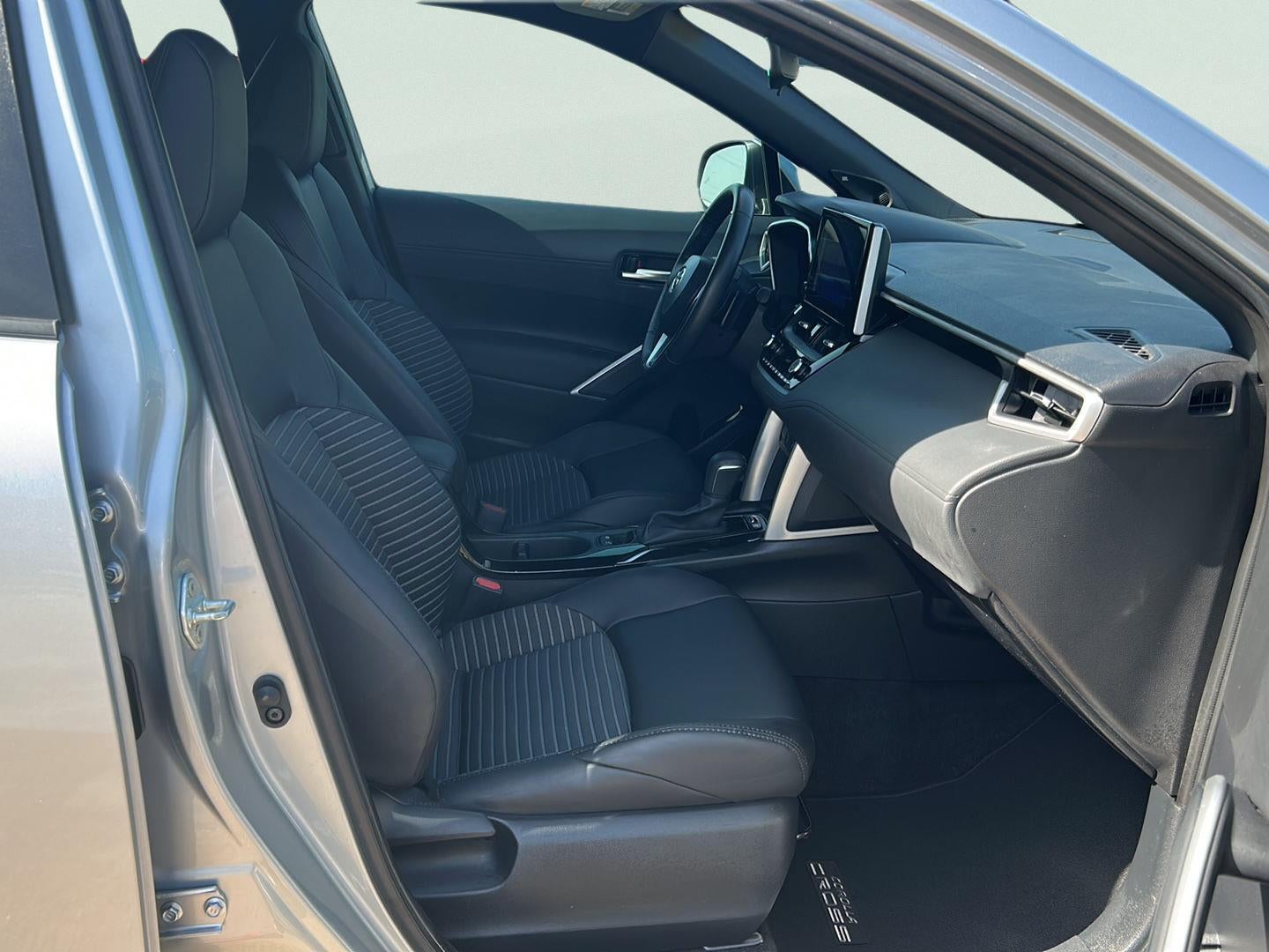 2024 Toyota Corolla Cross Hybrid XSE