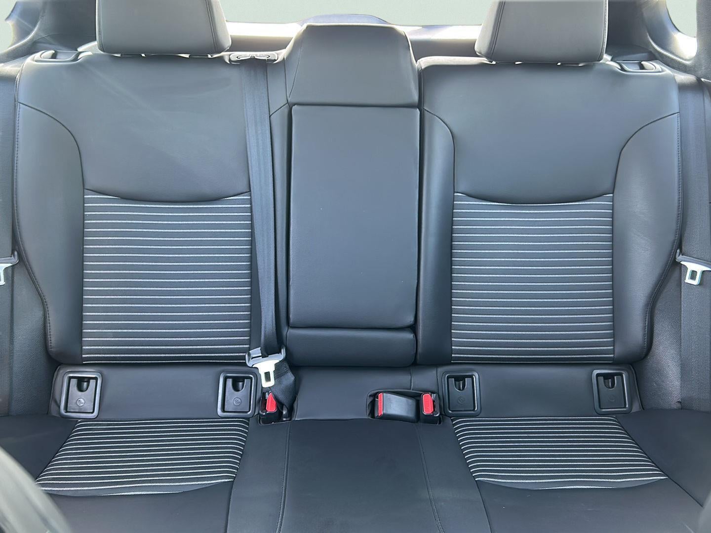 2024 Toyota Corolla Cross Hybrid XSE