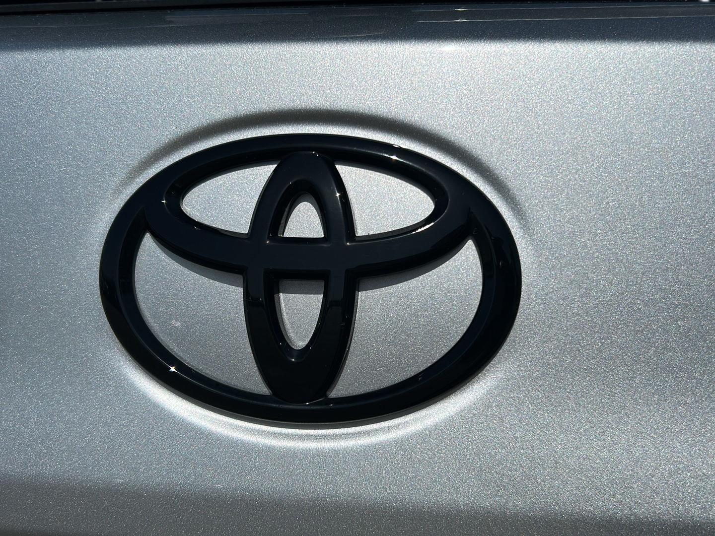 2024 Toyota Corolla Cross Hybrid XSE