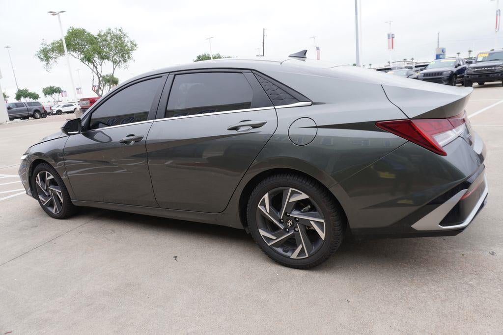 2024 Hyundai Elantra Hybrid Limited