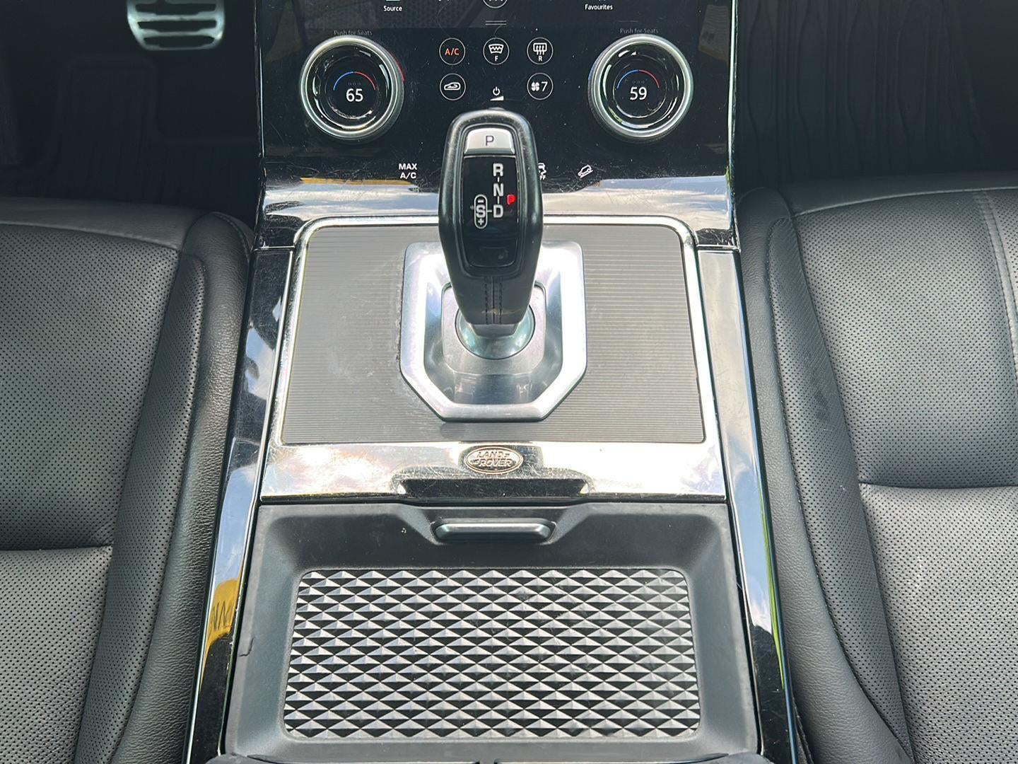 2020 LANDROVER RANGE SE