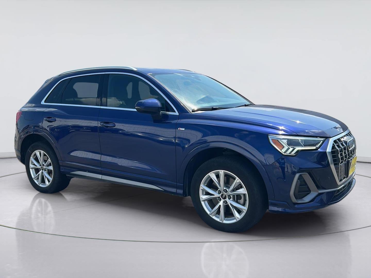 2024 Audi Q3 S line Premium