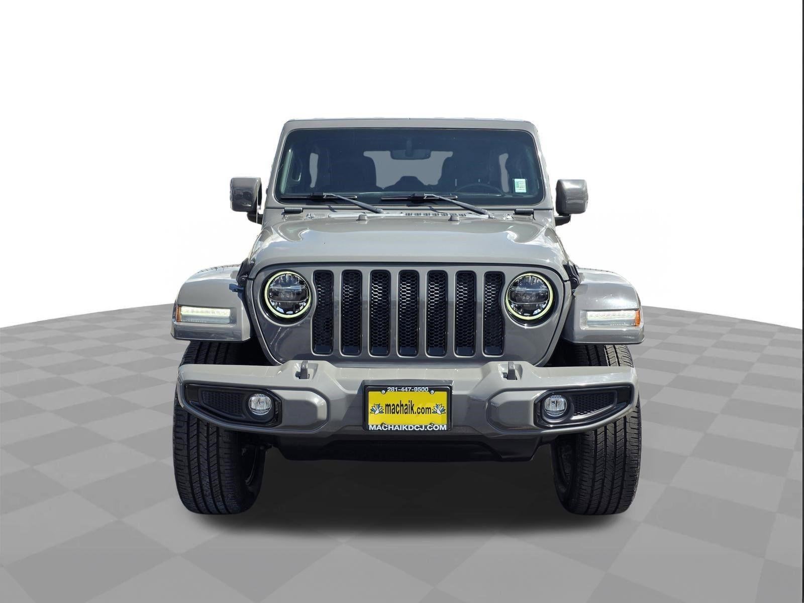 2022 Jeep WRANGLER SAHARA