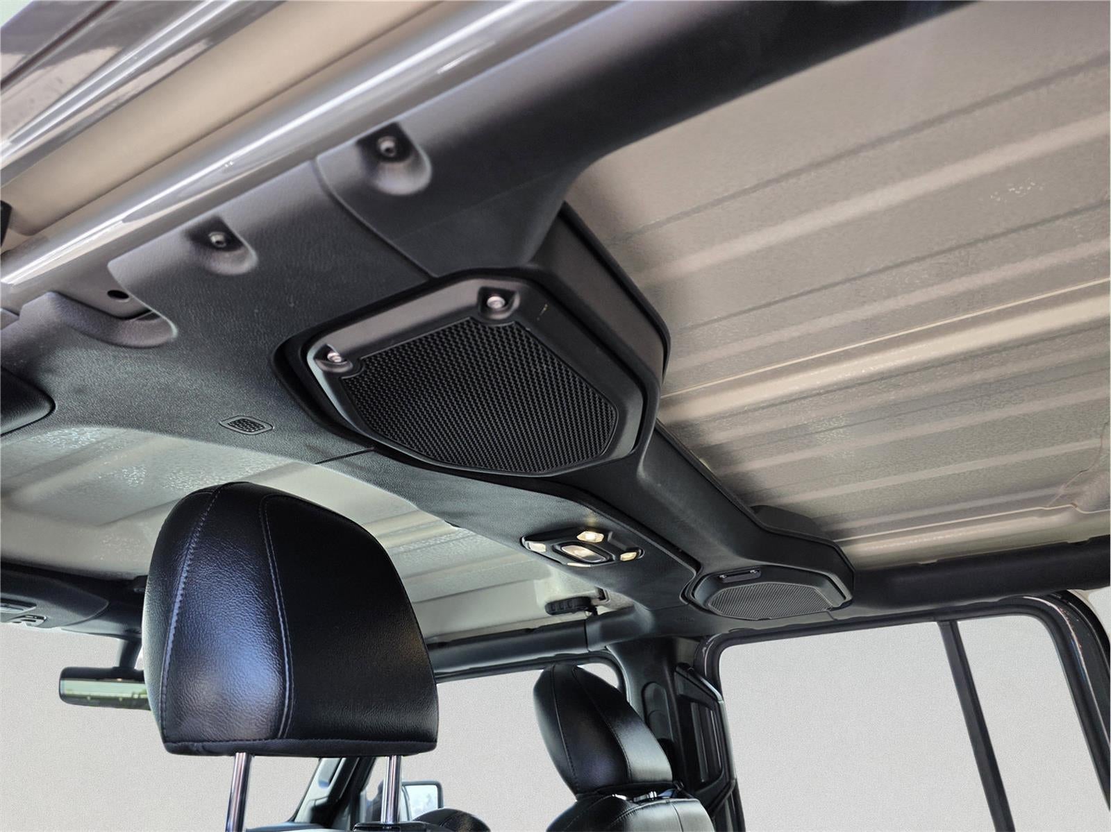 2022 Jeep WRANGLER SAHARA