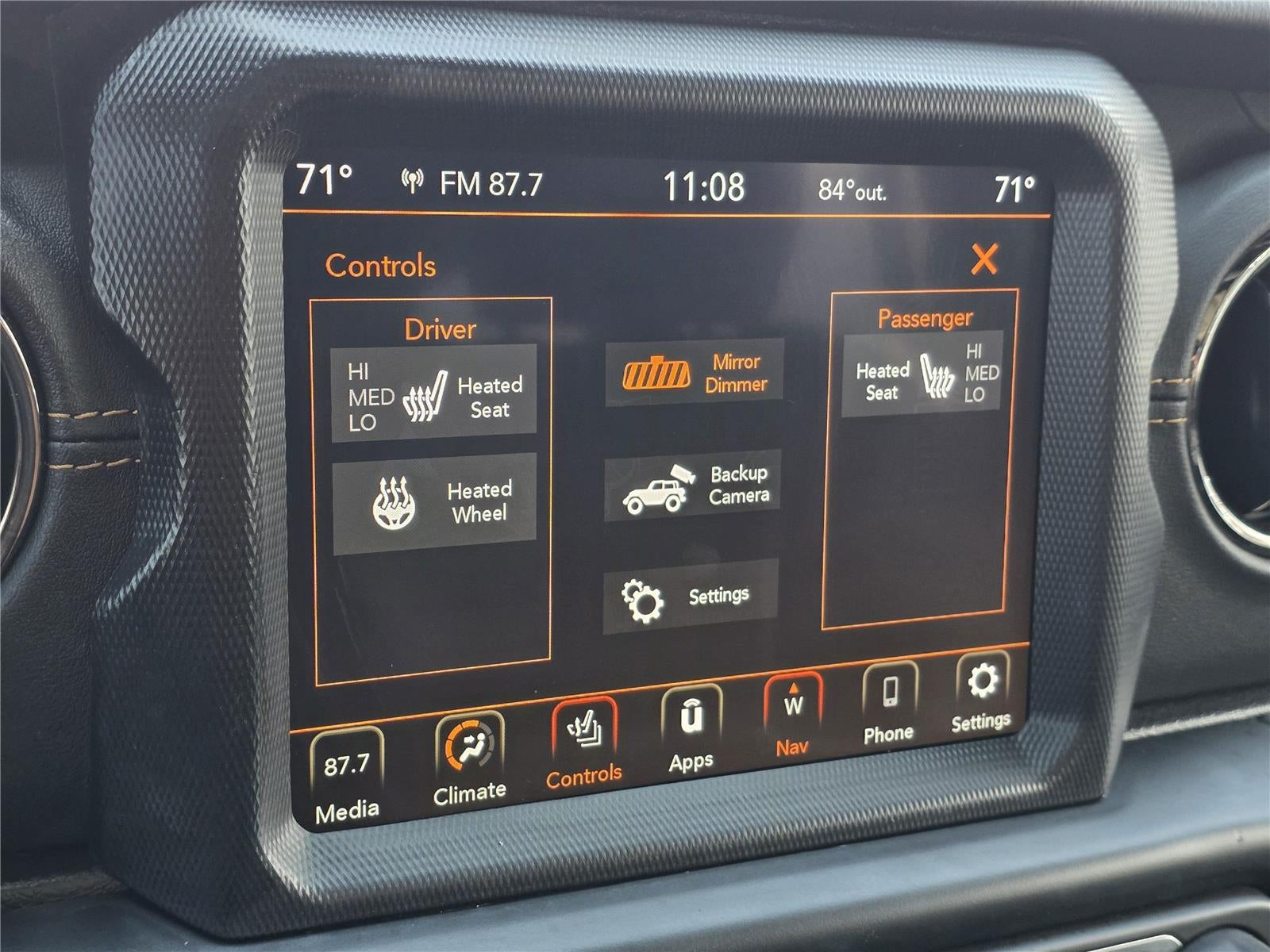 2022 Jeep WRANGLER SAHARA