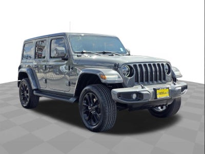 2022 Jeep WRANGLER SAHARA