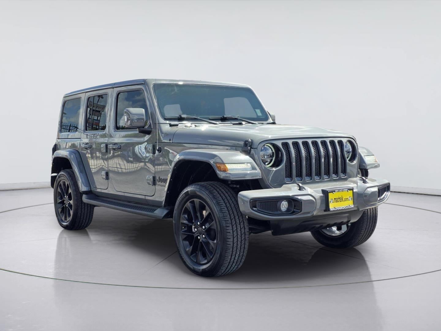 2022 Jeep WRANGLER SAHARA