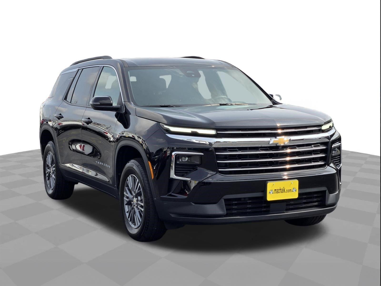 2026 Chevrolet Traverse FWD LT
