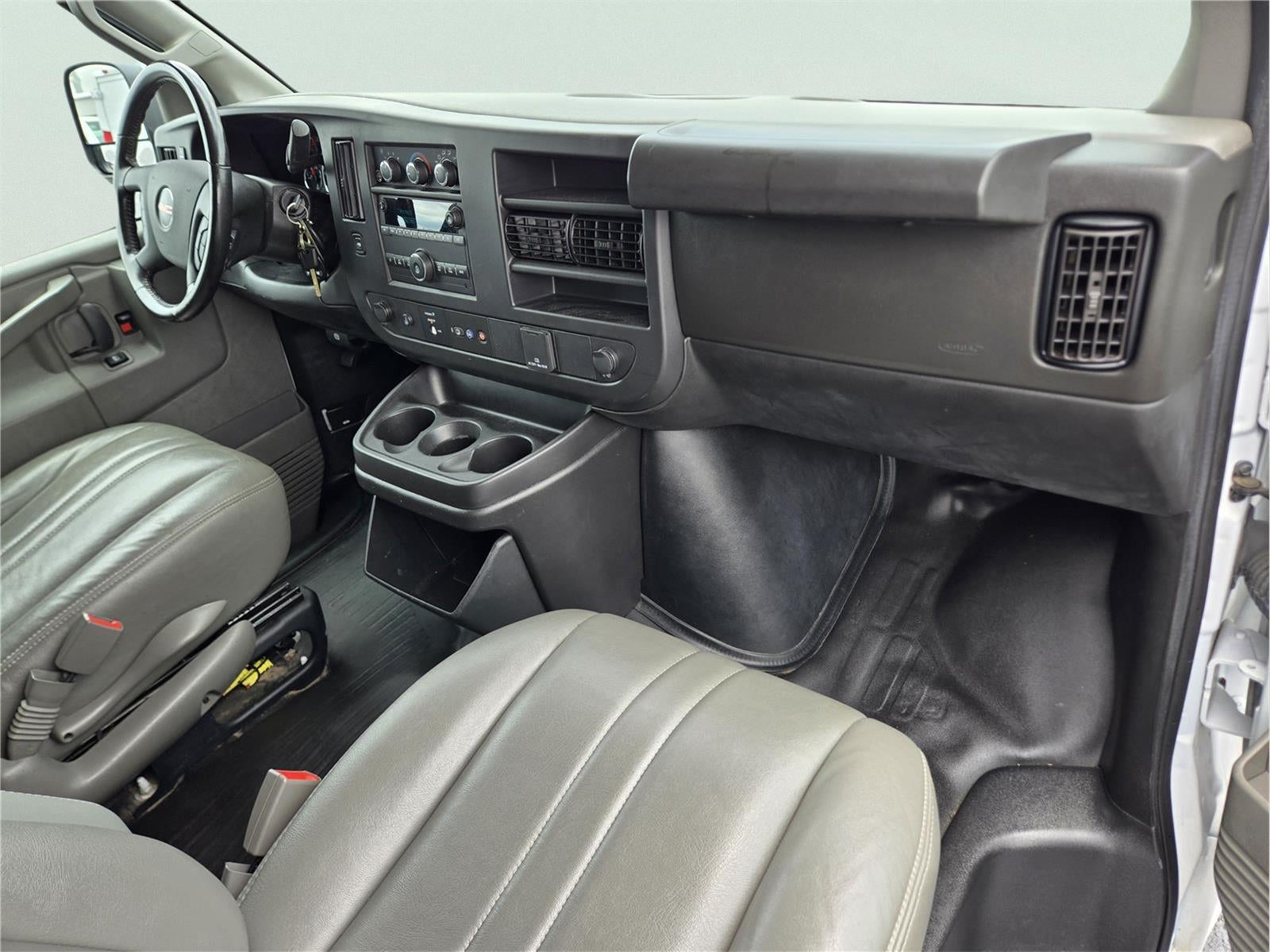 2023 GMC Savana Cargo Van CARGO