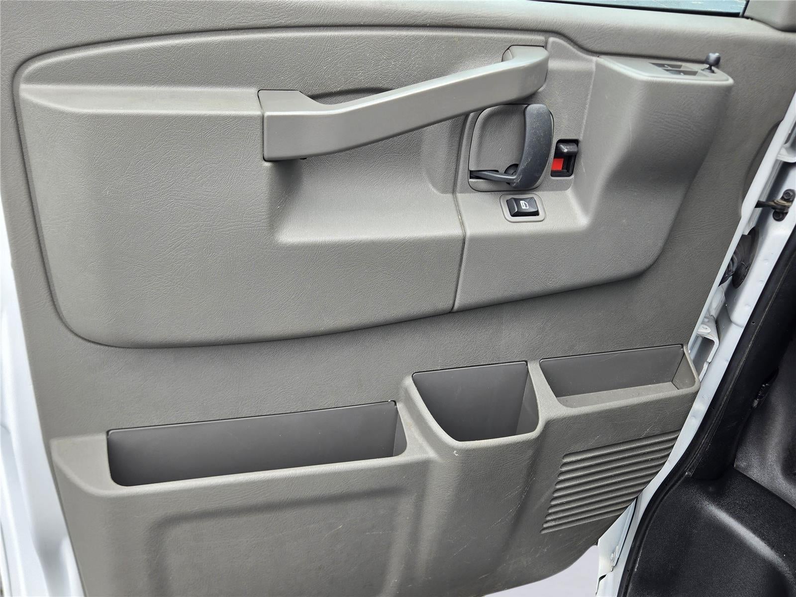 2023 GMC Savana Cargo Van CARGO