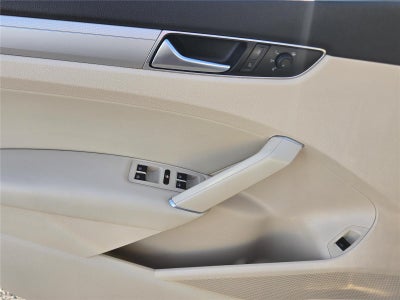 2019 Volkswagen Passat 2.0T Wolfsburg Edition