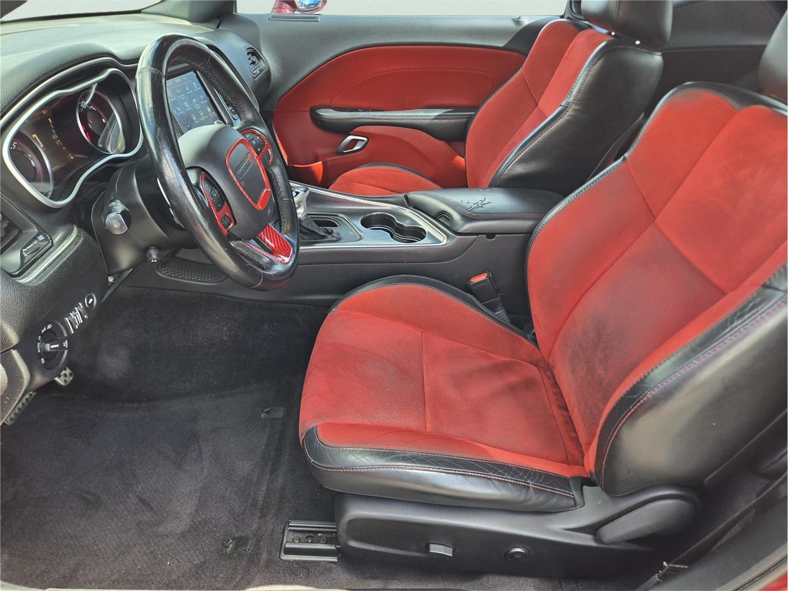2018 Dodge Challenger SXT Plus