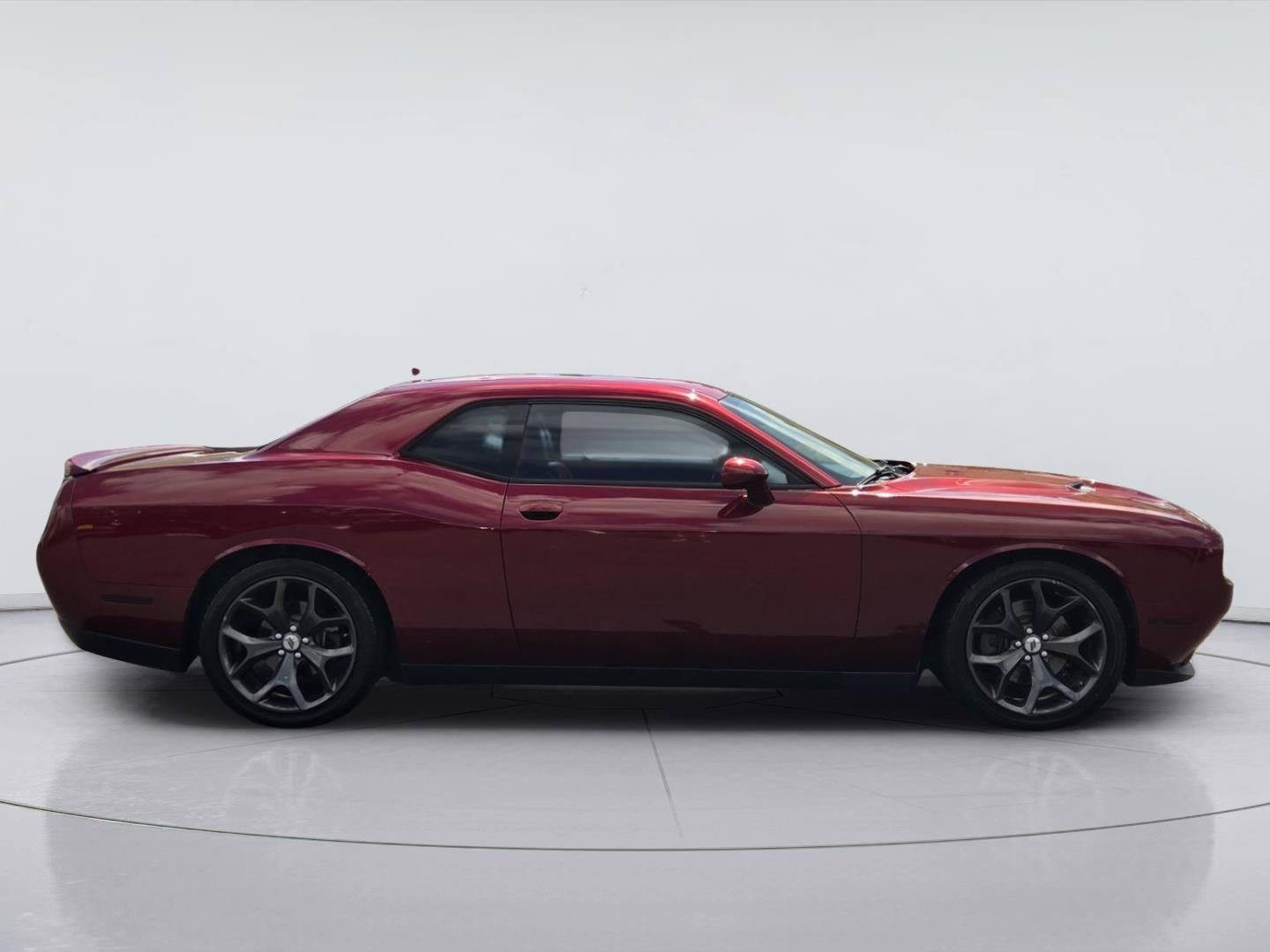 2018 Dodge Challenger SXT Plus