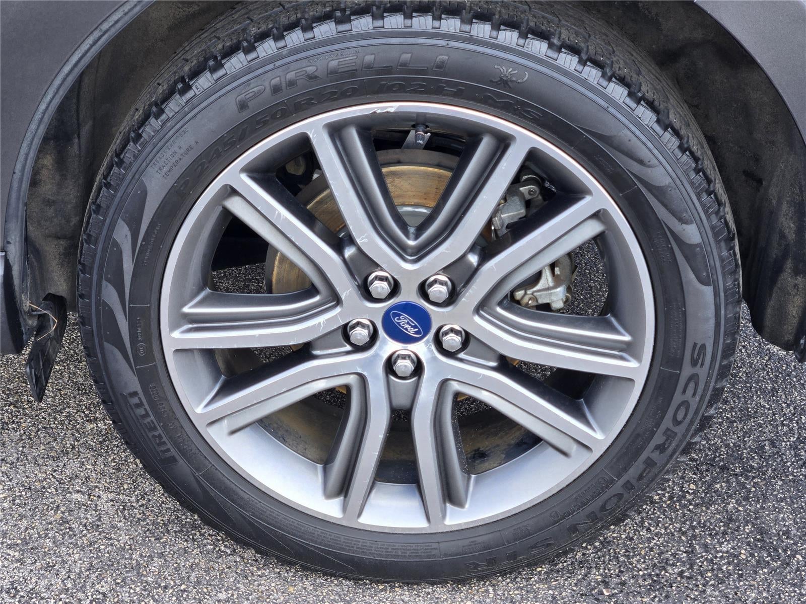 2019 Ford Edge Titanium