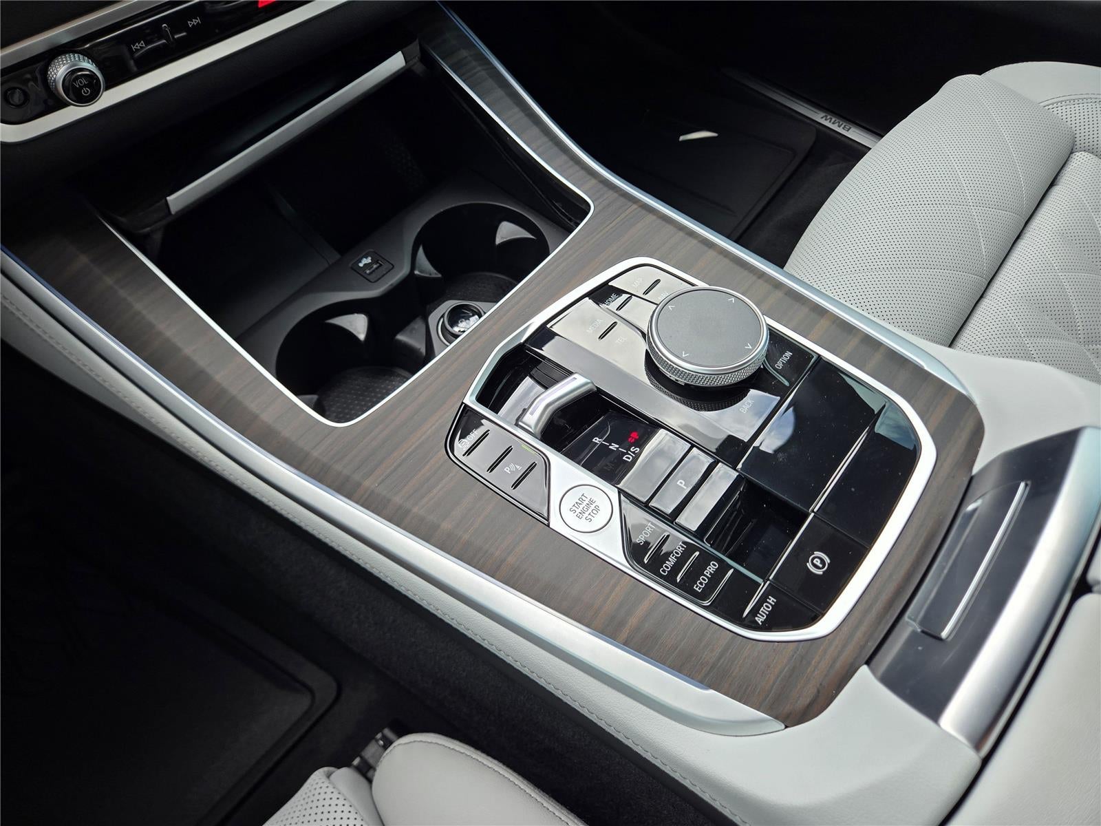 2025 BMW X5 sDrive40i