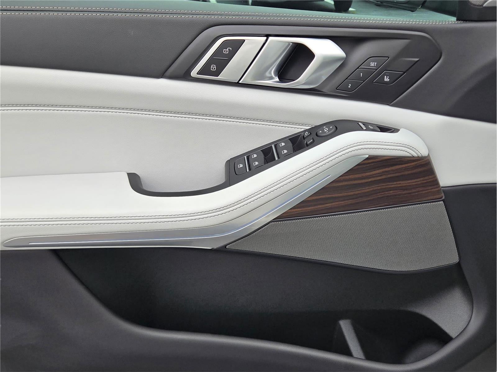 2025 BMW X5 sDrive40i