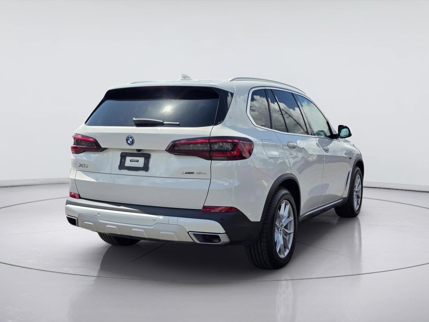 2022 BMW X5 xDrive45e