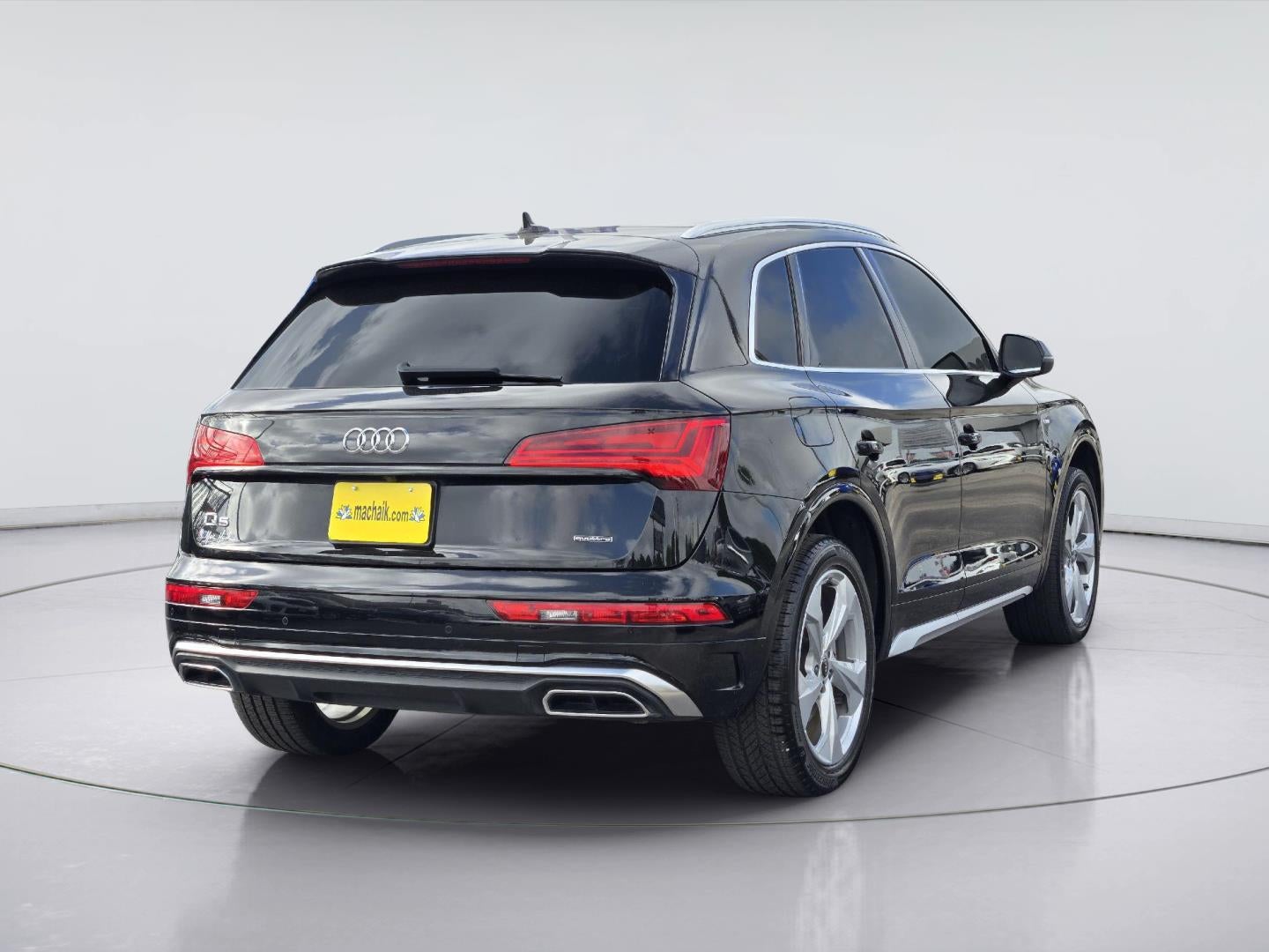 2022 Audi Q5 S line Premium Plus