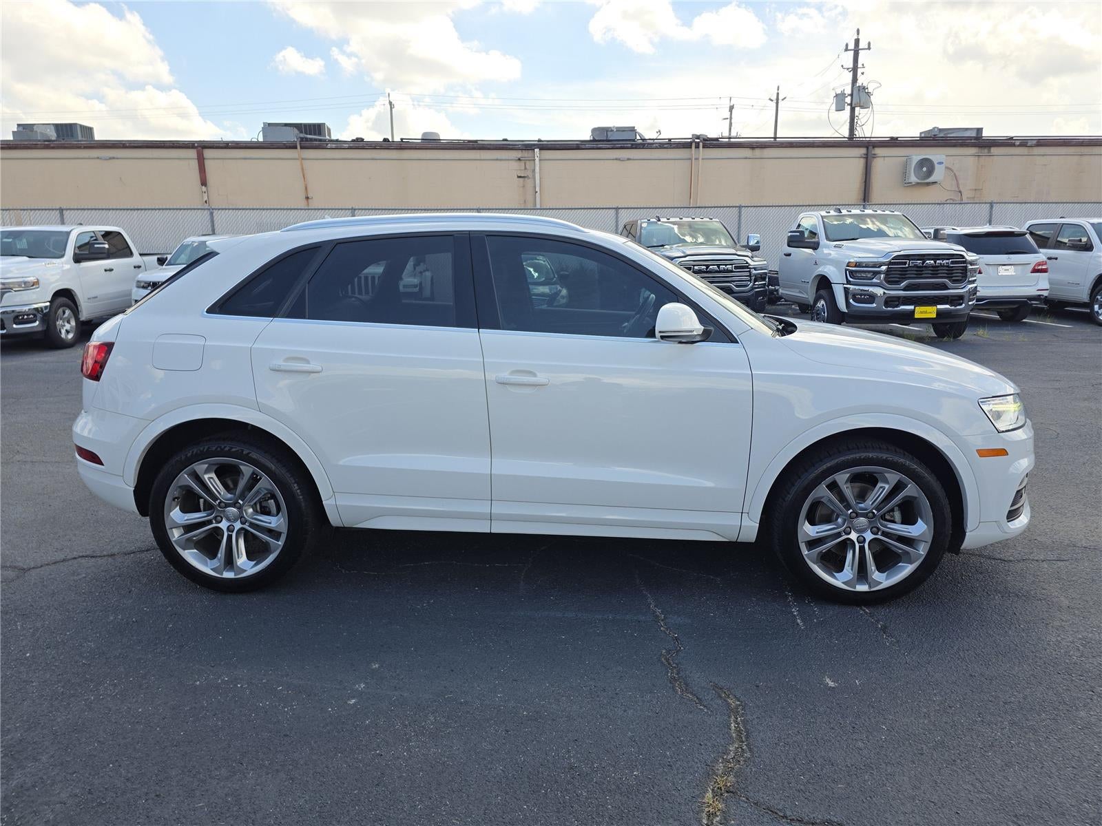 2017 Audi Q3 Premium Plus