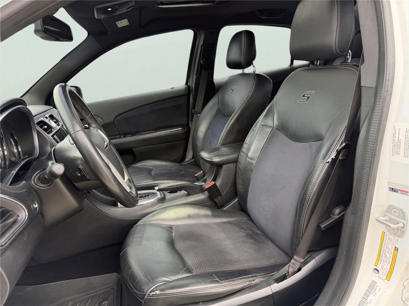 2014 Chrysler 200 Limited
