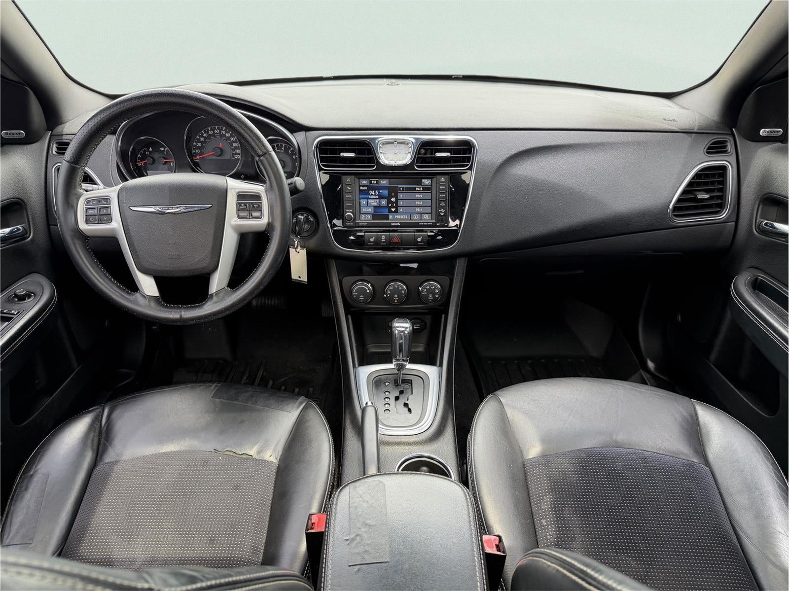 2014 Chrysler 200 Limited