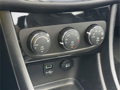 2014 Chrysler 200 Limited