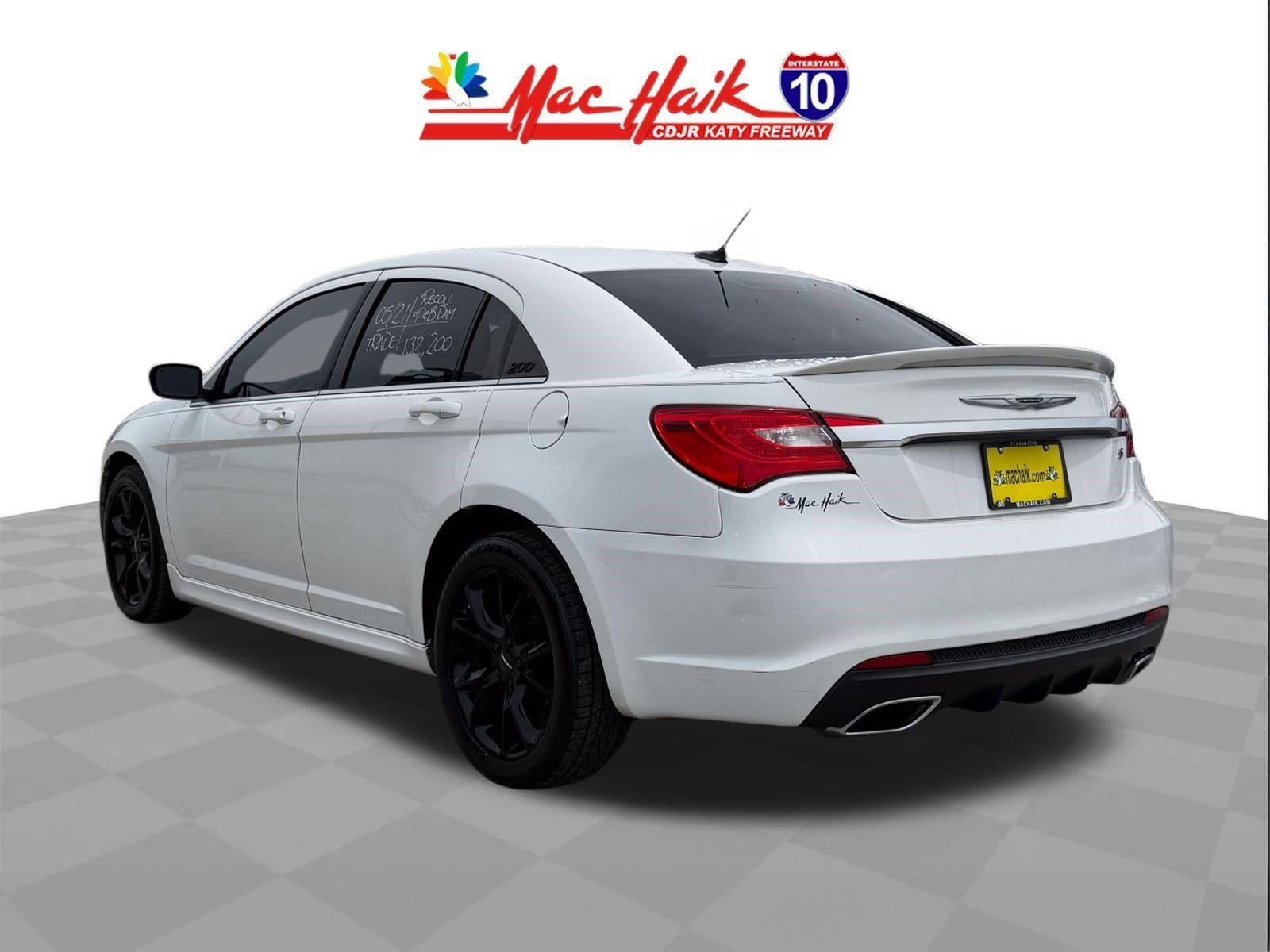 2014 Chrysler 200 Limited