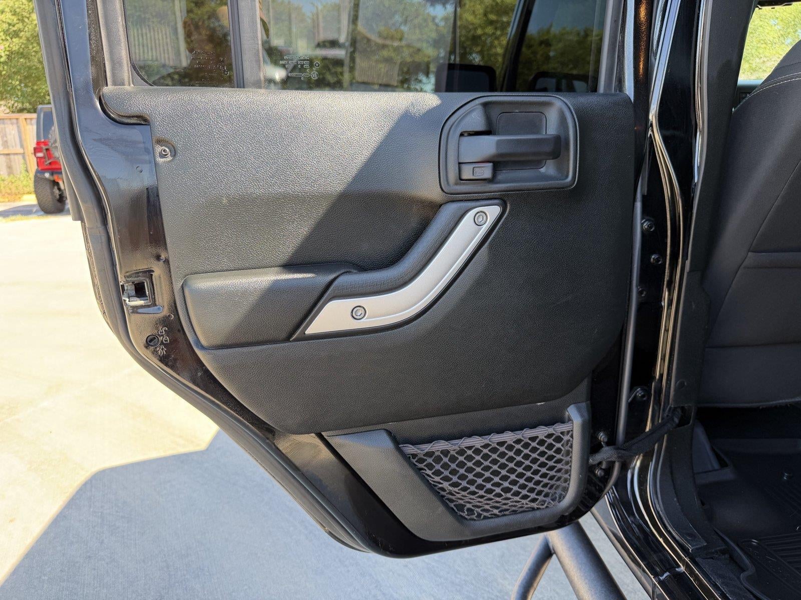2018 Jeep Wrangler Jk Unlimited Sahara