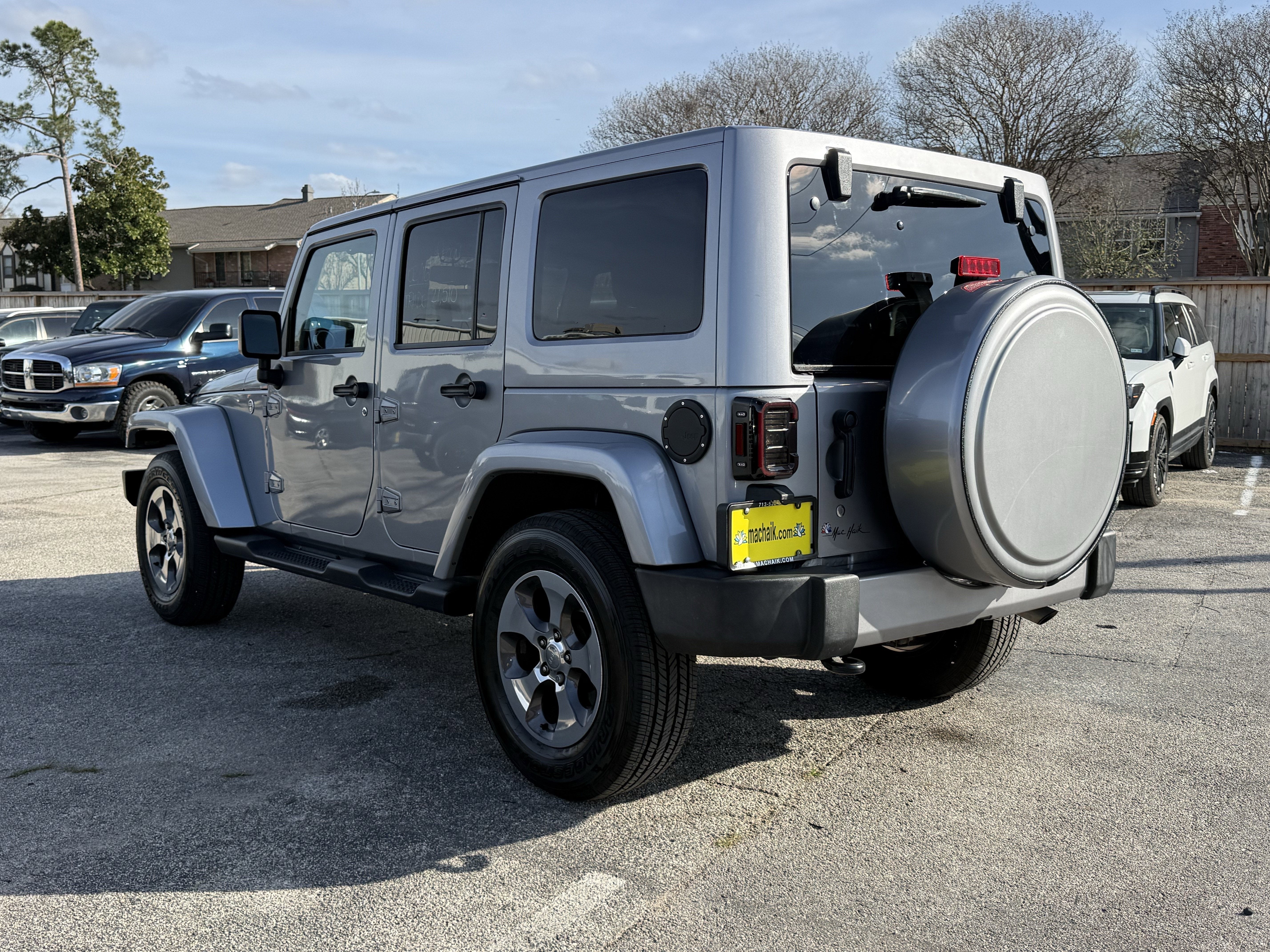 2016 Jeep Wrangler Unlimited Sahara