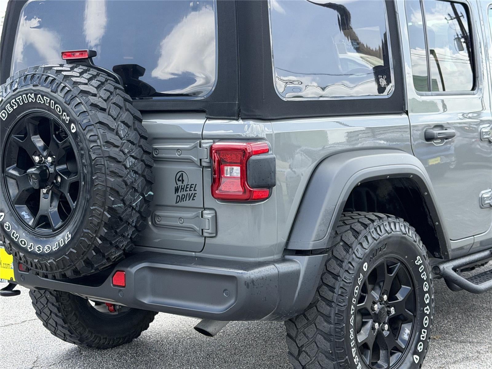 2022 Jeep Wrangler Unlimited Willys