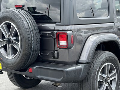 2023 Jeep Wrangler 4-Door Sahara 4x4