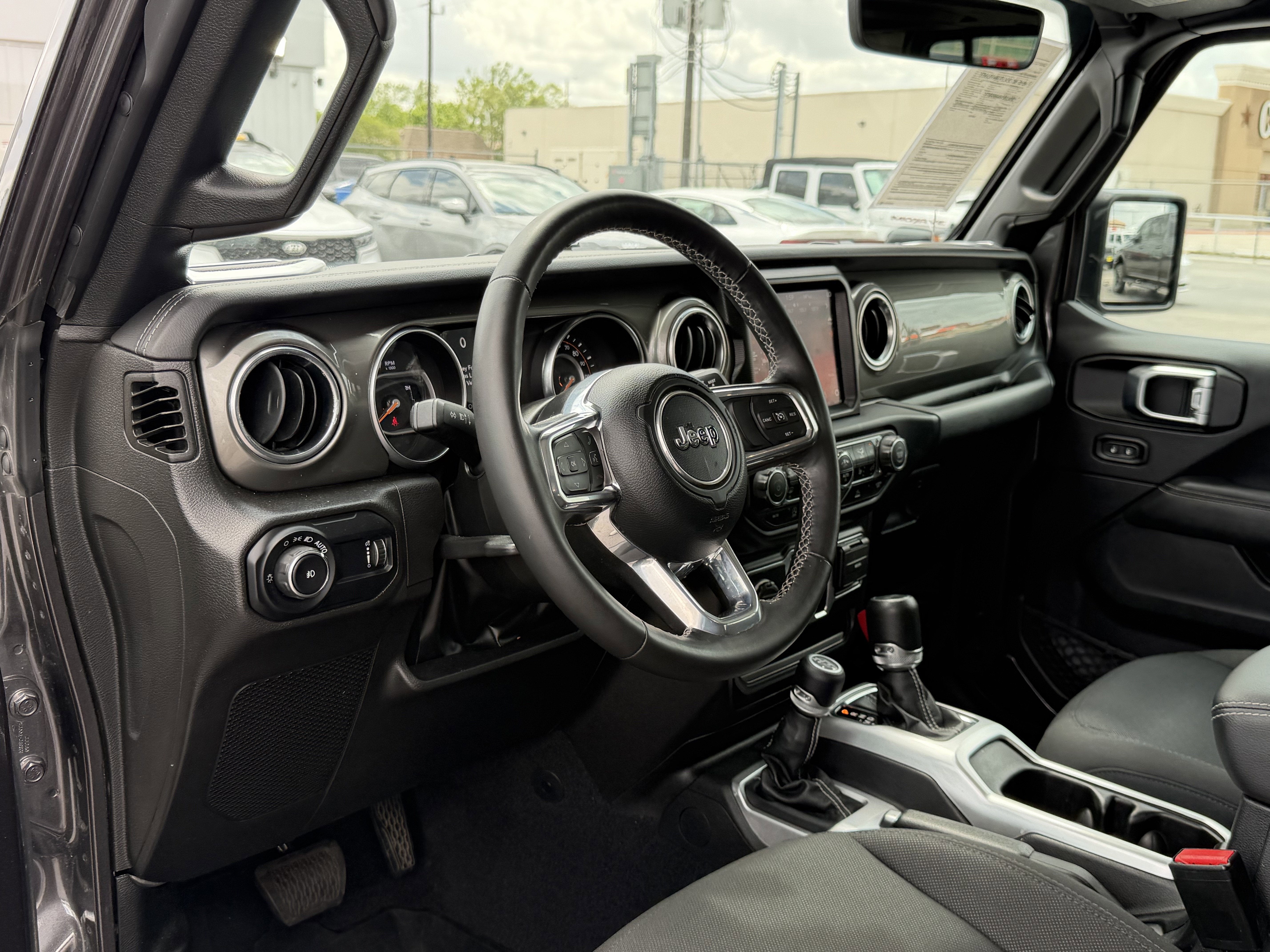 2023 Jeep Wrangler 4-Door Sahara 4x4