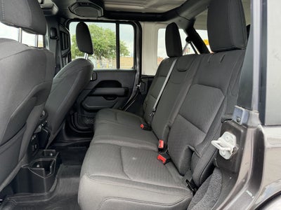 2023 Jeep Wrangler 4-Door Sahara 4x4