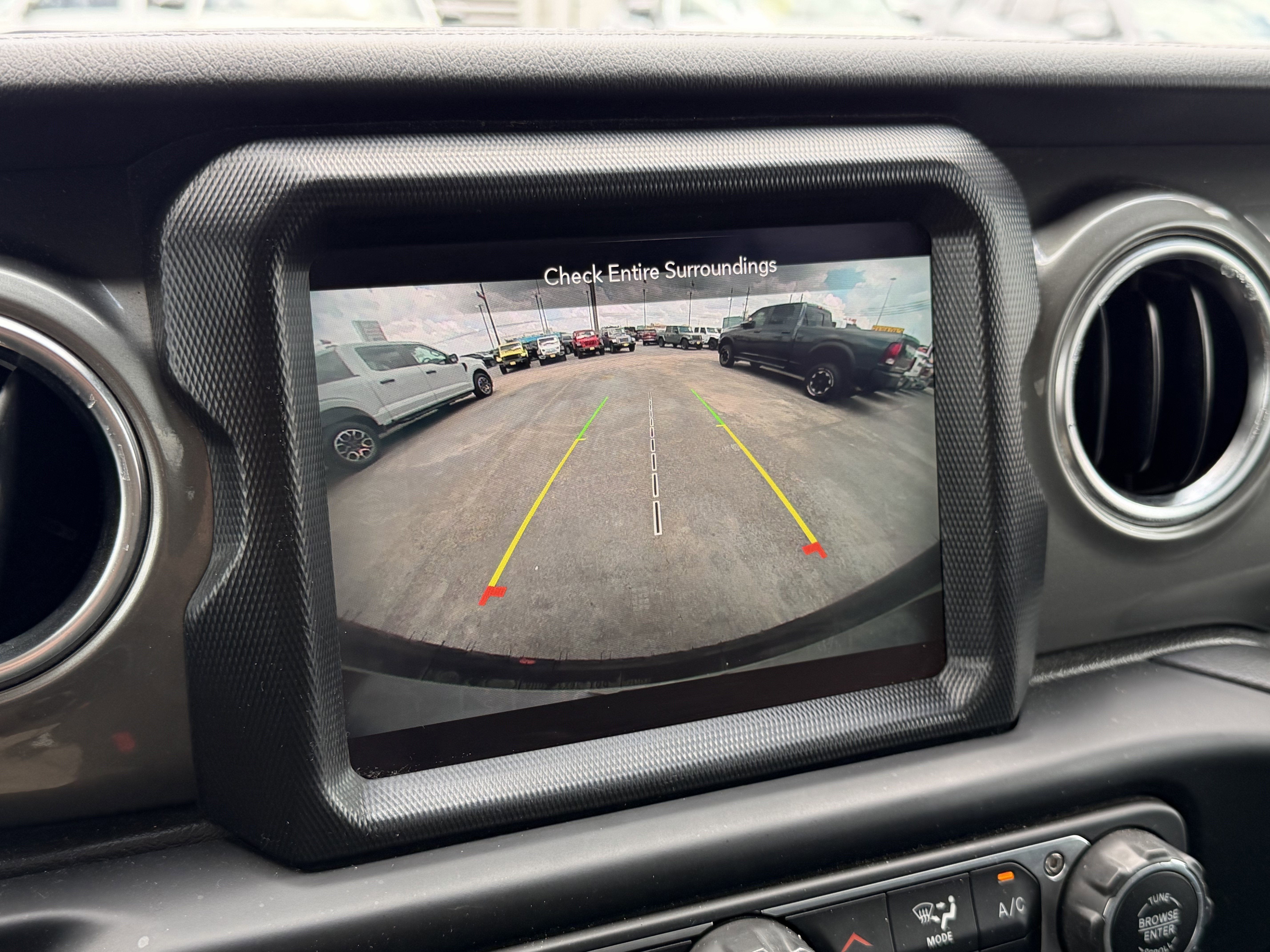 2023 Jeep Wrangler 4-Door Sahara 4x4