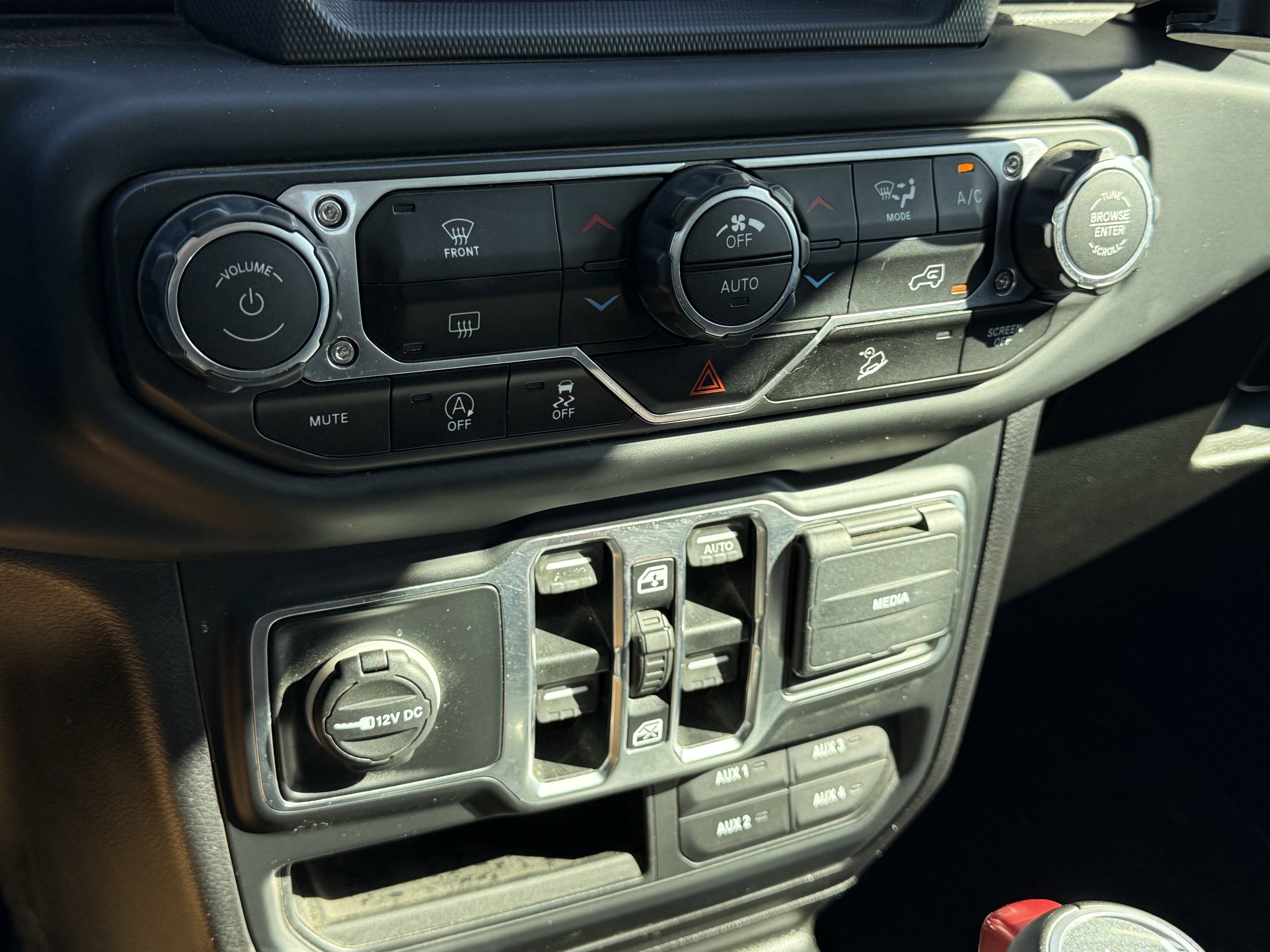 2018 Jeep Wrangler Unlimited Sahara 4x4