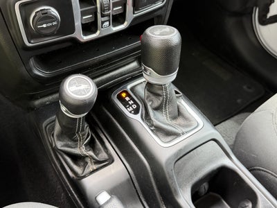 2020 Jeep Wrangler Unlimited Sahara 4x4