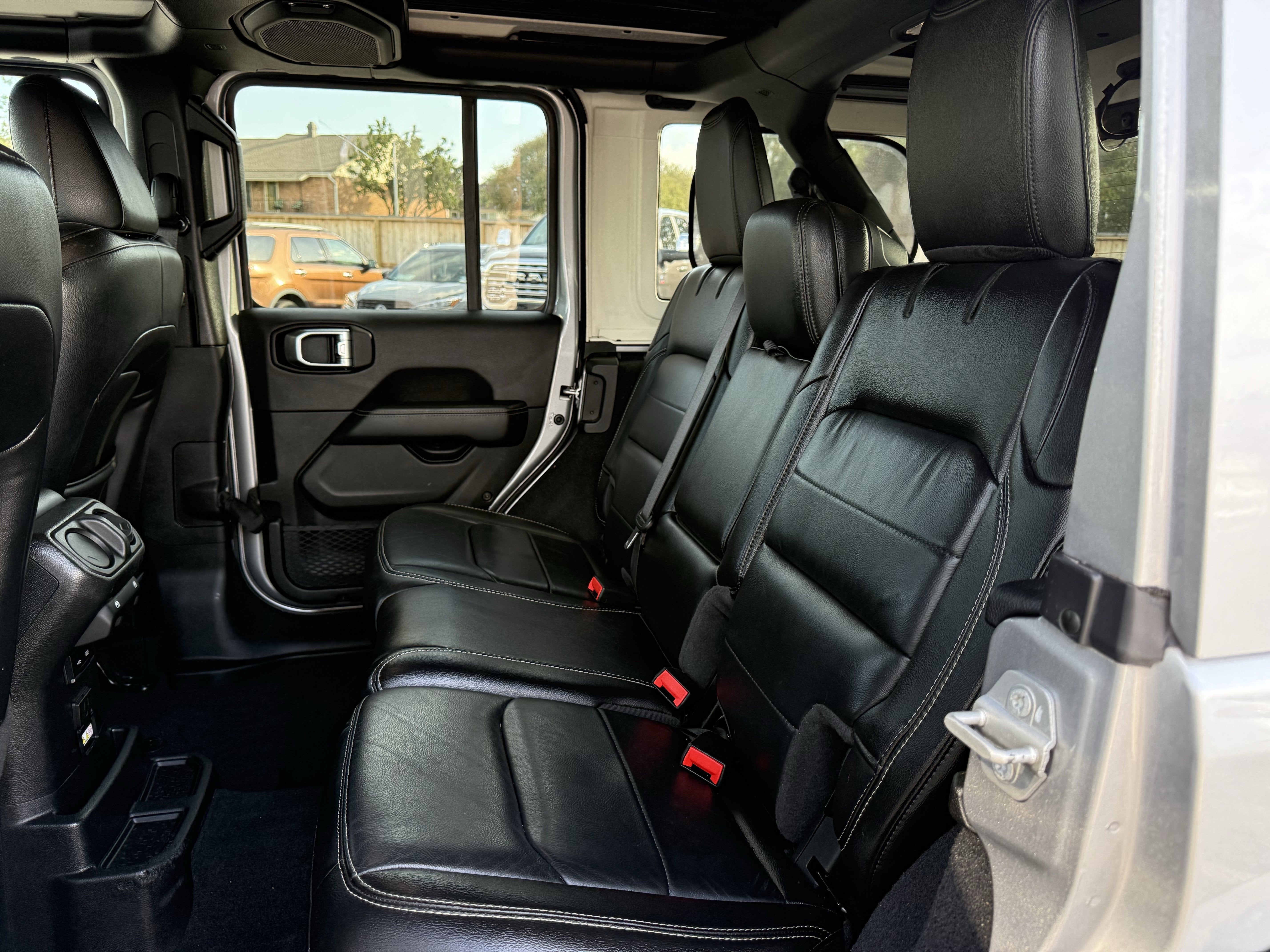 2020 Jeep Wrangler Unlimited Sahara 4X4