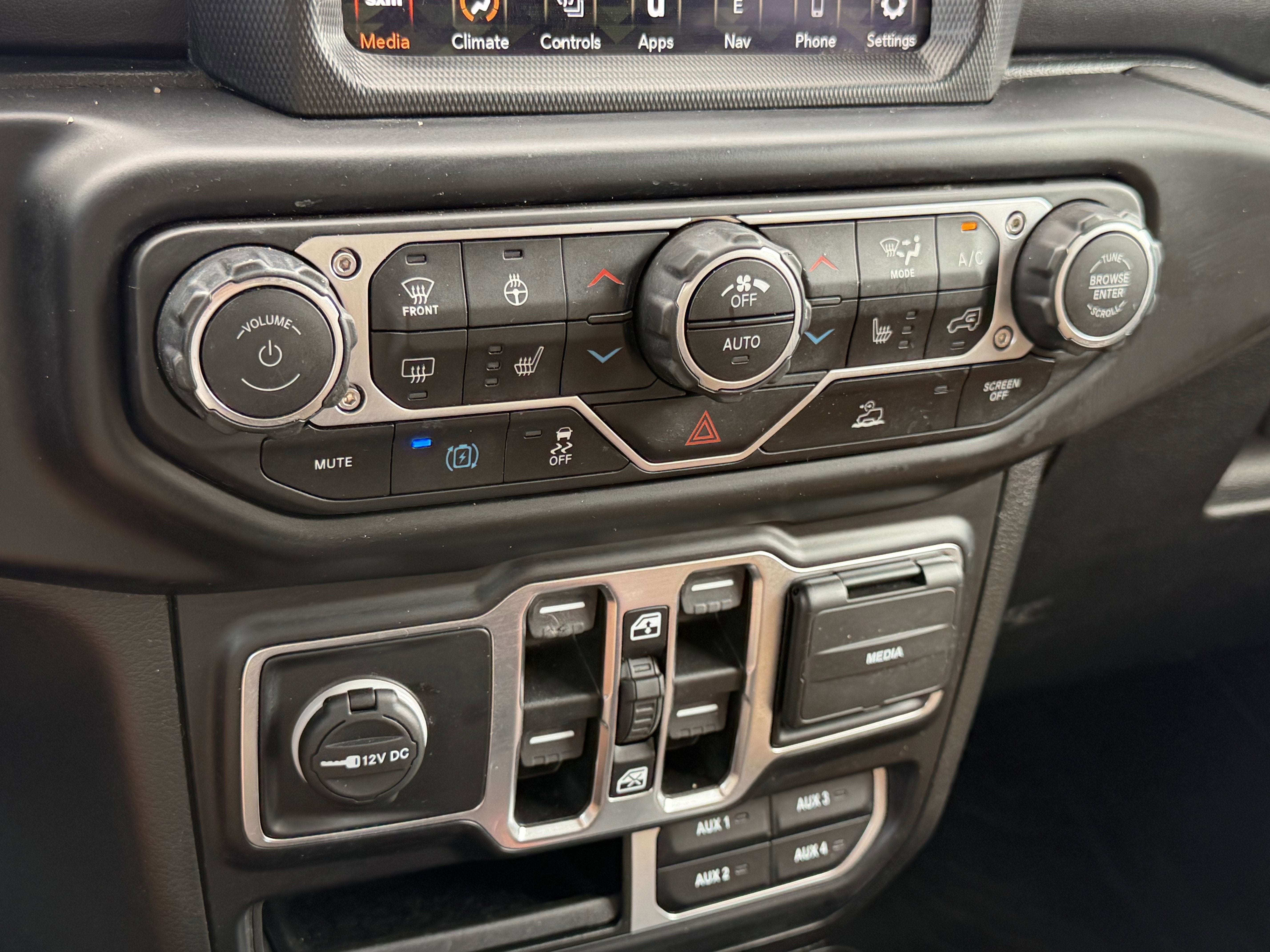 2022 Jeep Wrangler 4xe Unlimited Sahara 4x4