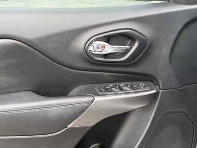 2020 Jeep Cherokee Latitude Plus FWD