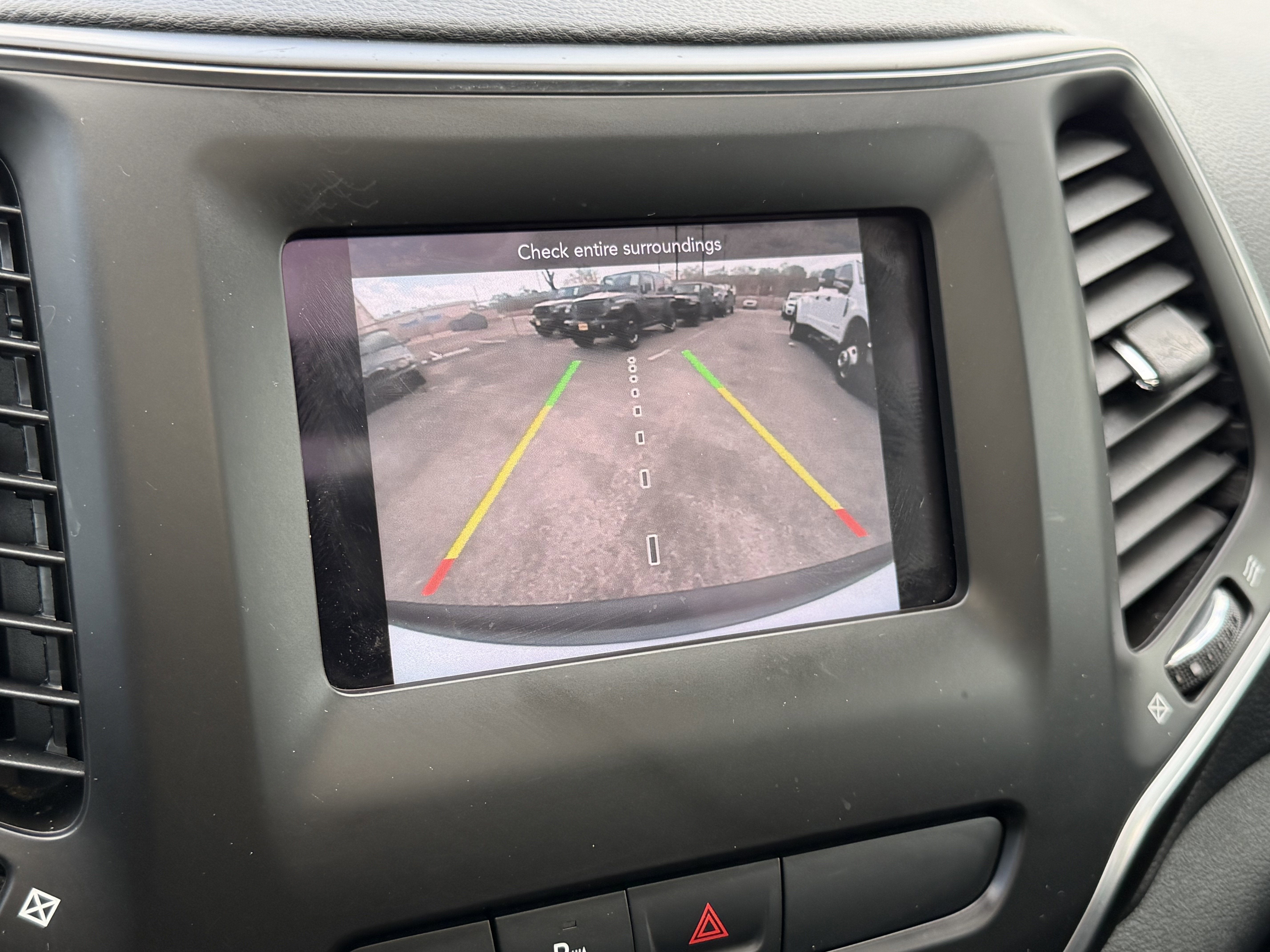 2020 Jeep Cherokee Latitude Plus FWD