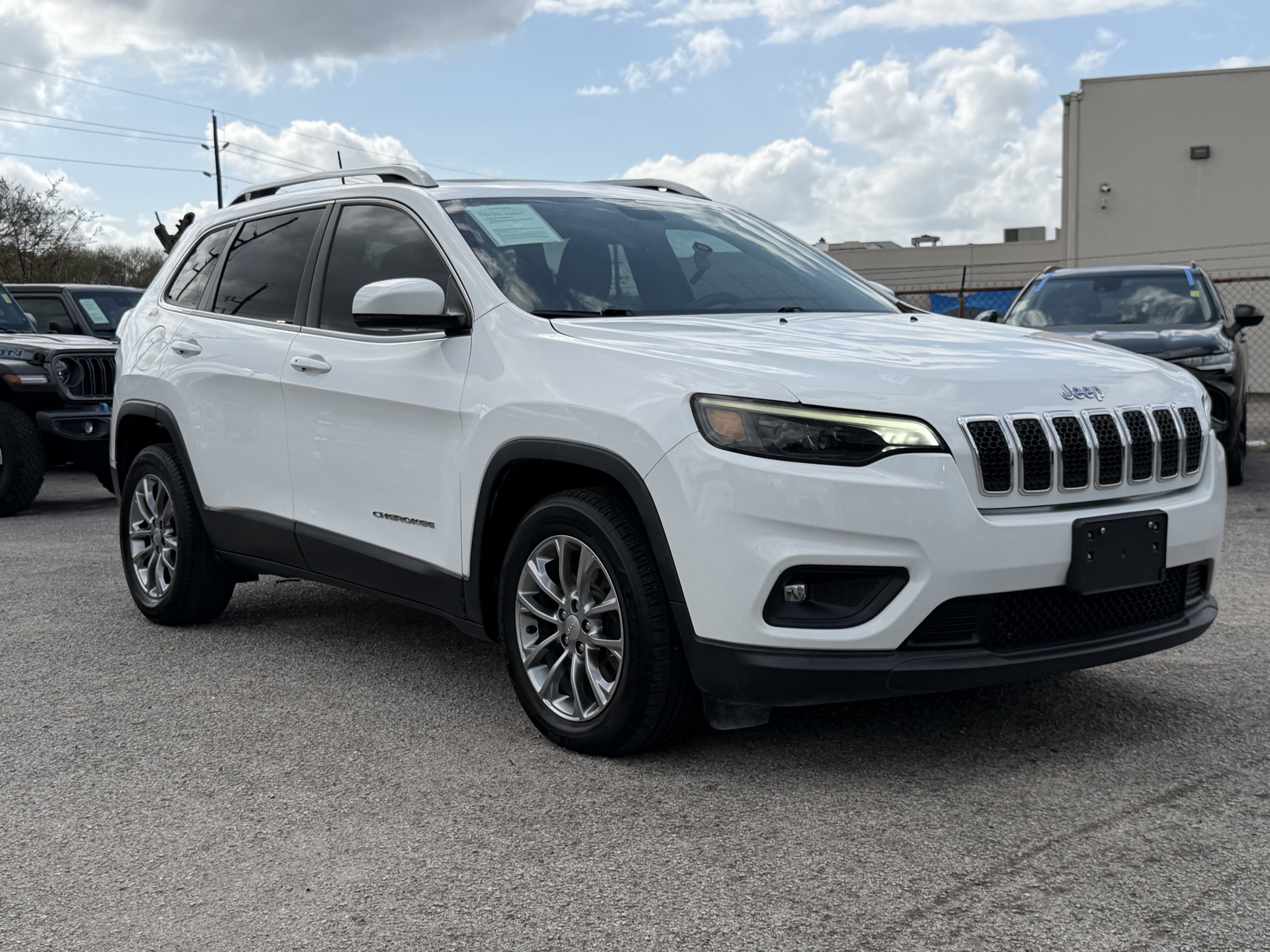 2020 Jeep Cherokee Latitude Plus FWD