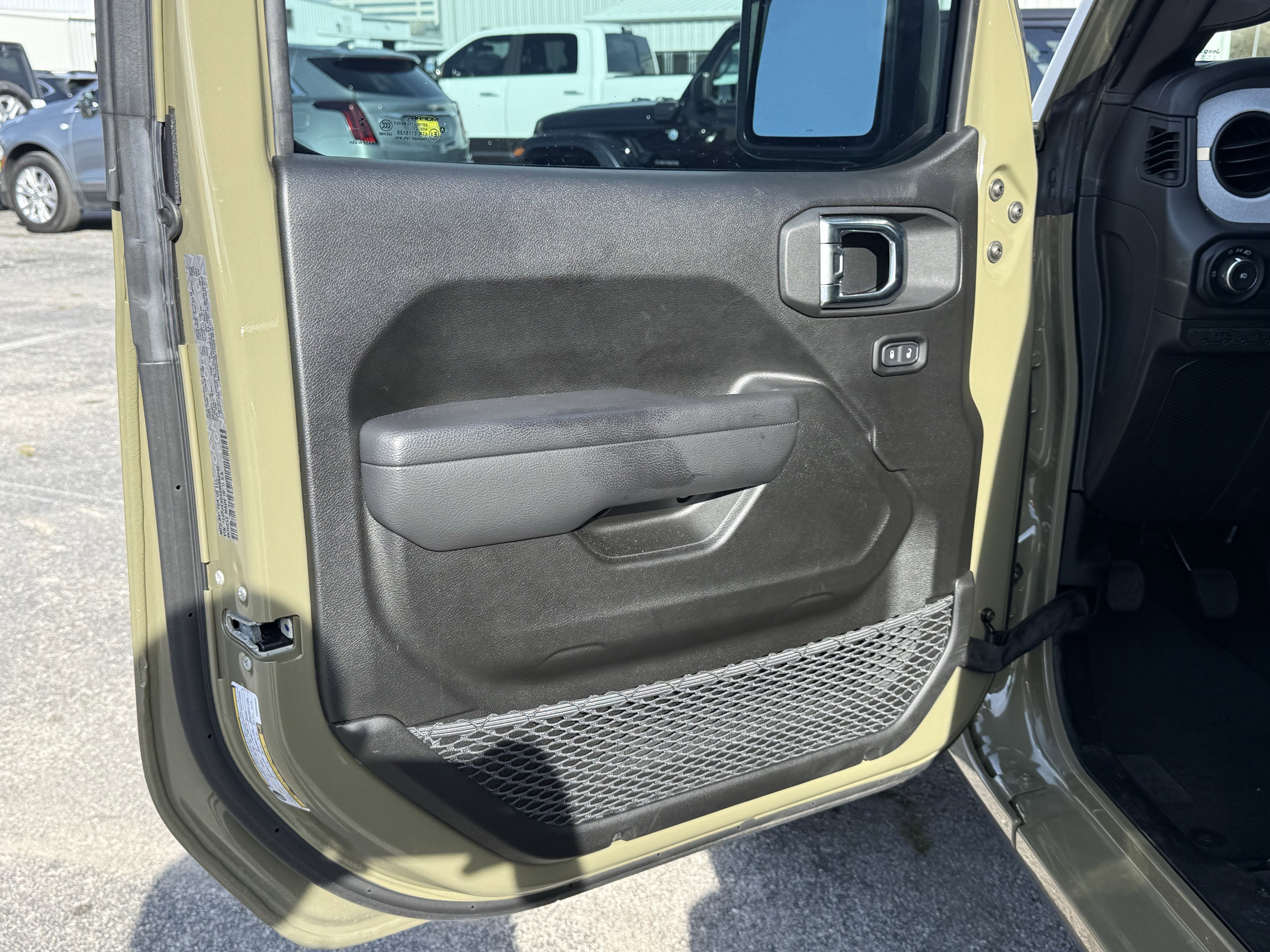 2025 Jeep Wrangler 2-Door Sport 4x4