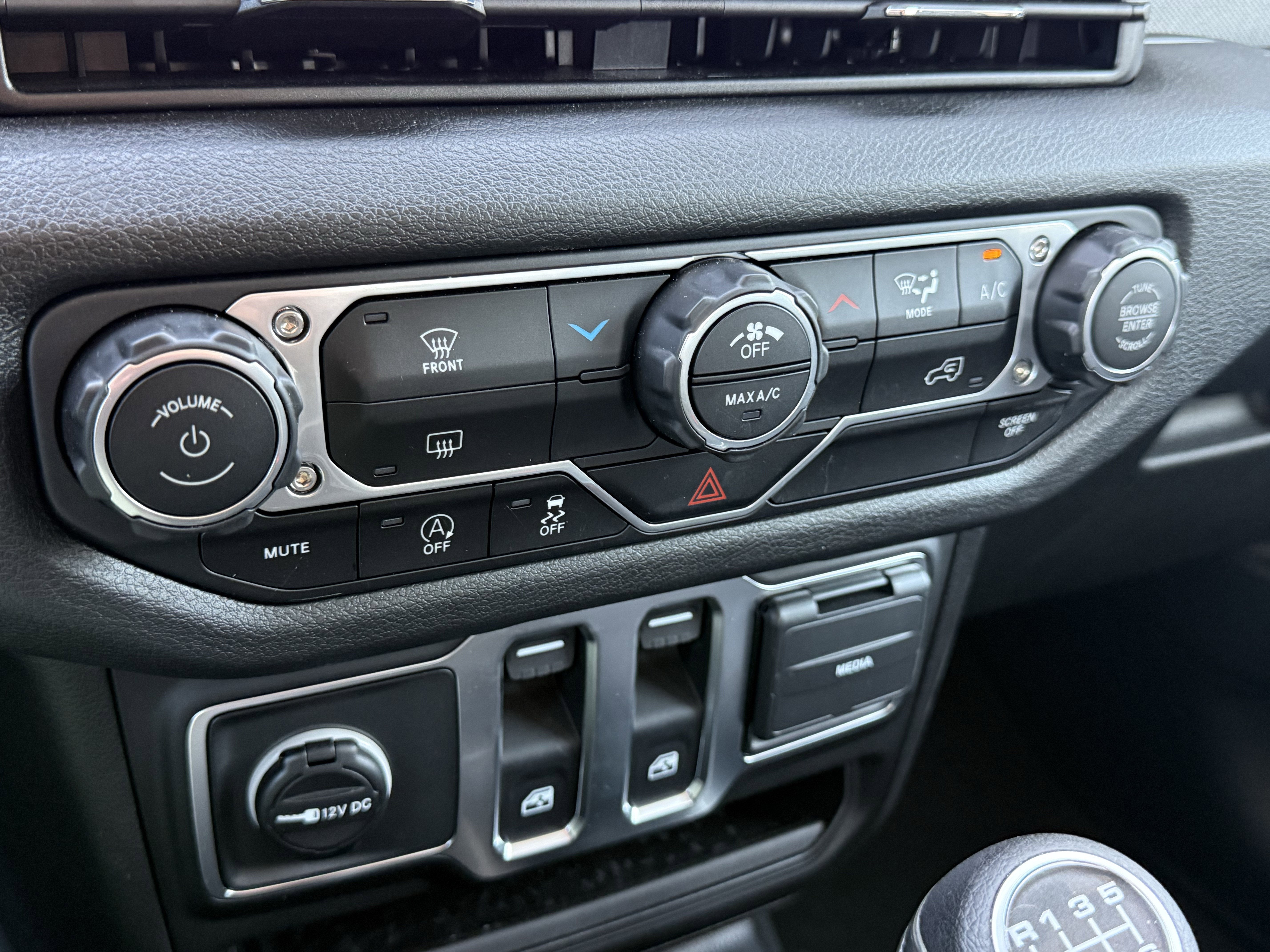 2025 Jeep Wrangler 2-Door Sport 4x4