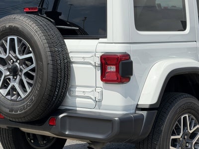 2025 Jeep Wrangler 4-Door Sahara 4x4