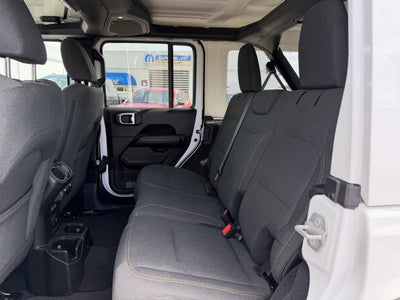 2025 Jeep Wrangler 4-Door Sahara 4x4