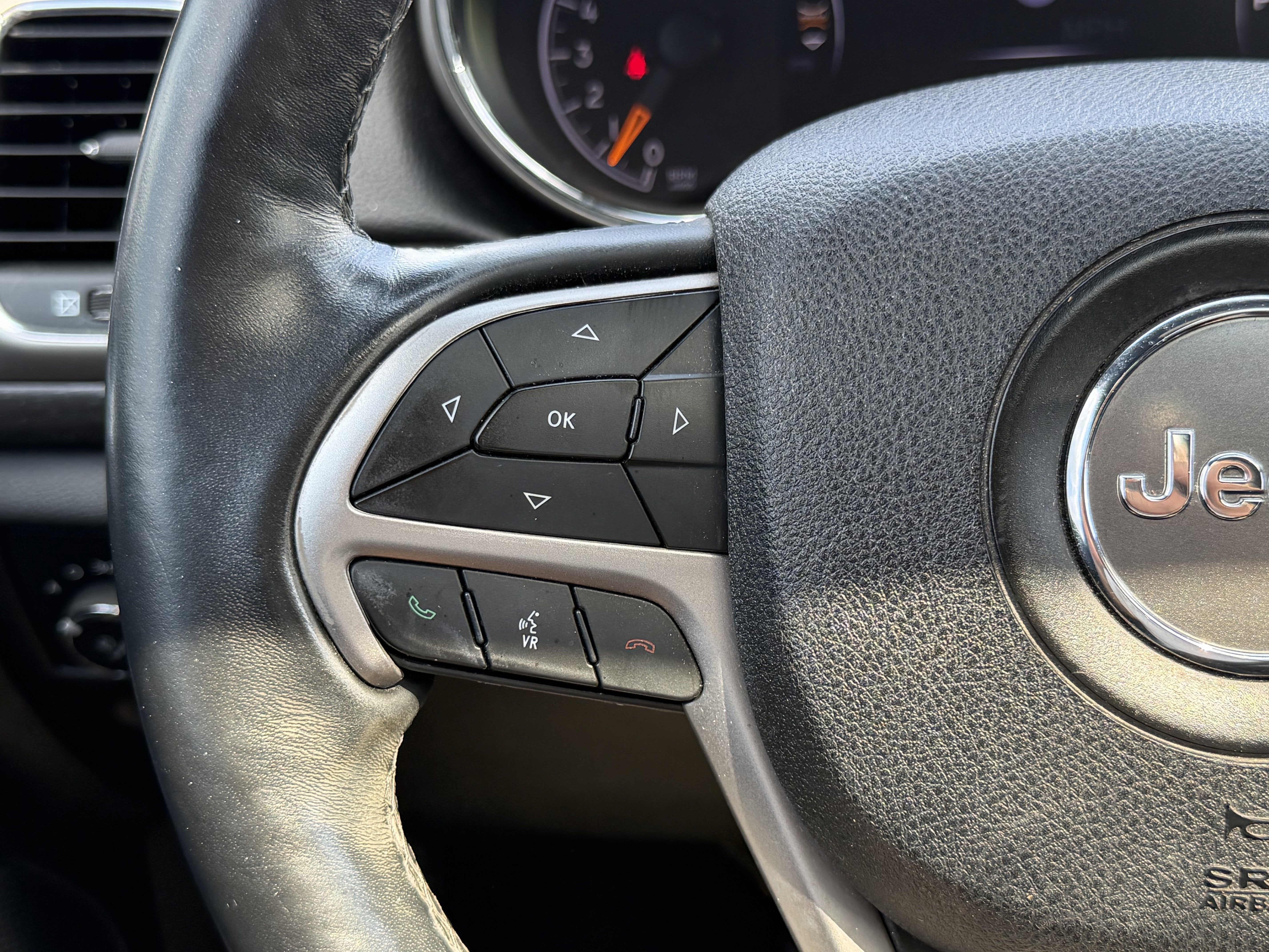 2018 Jeep Grand Cherokee Altitude 4x2