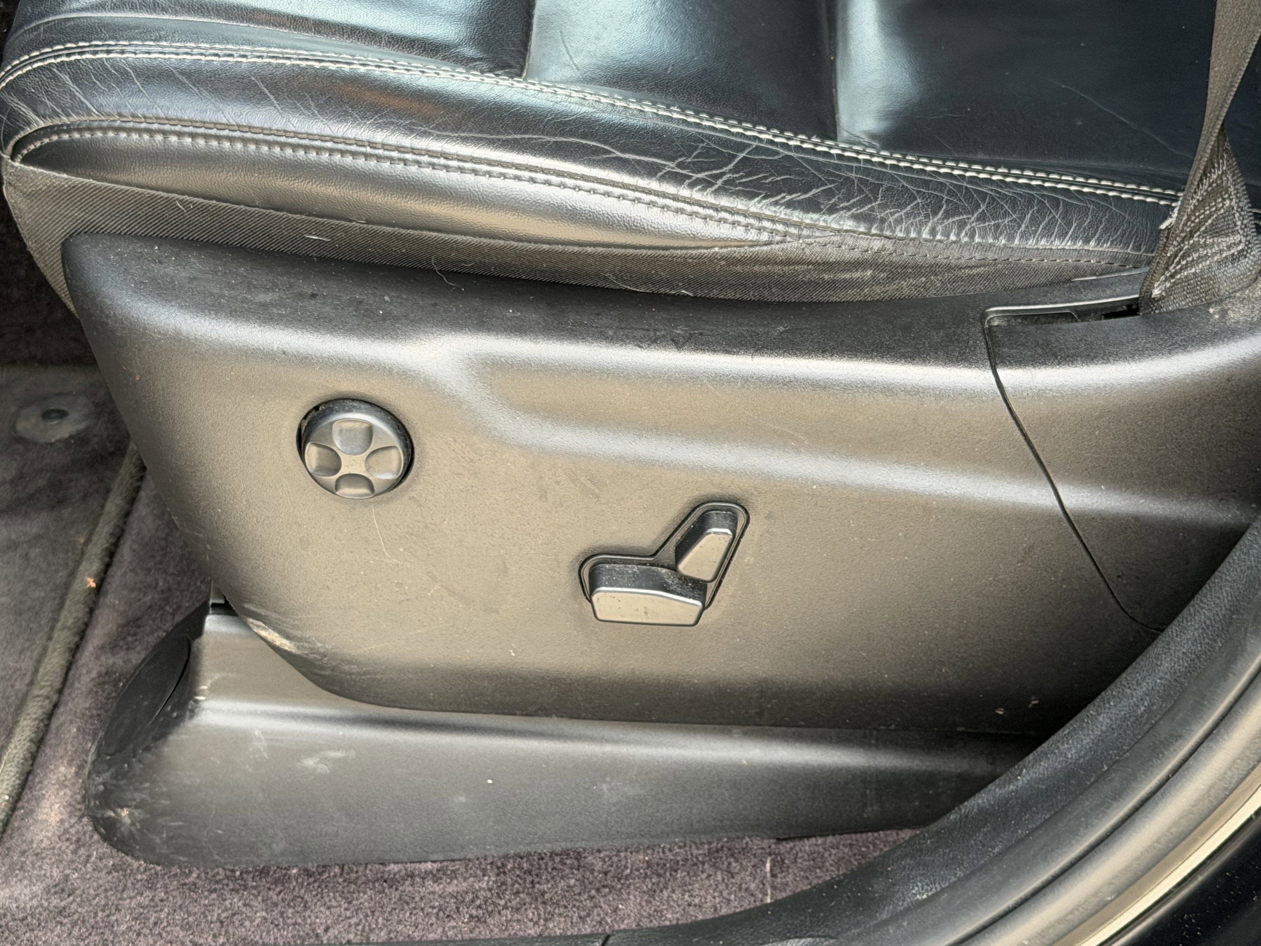 2017 Jeep Grand Cherokee Limited 4x2