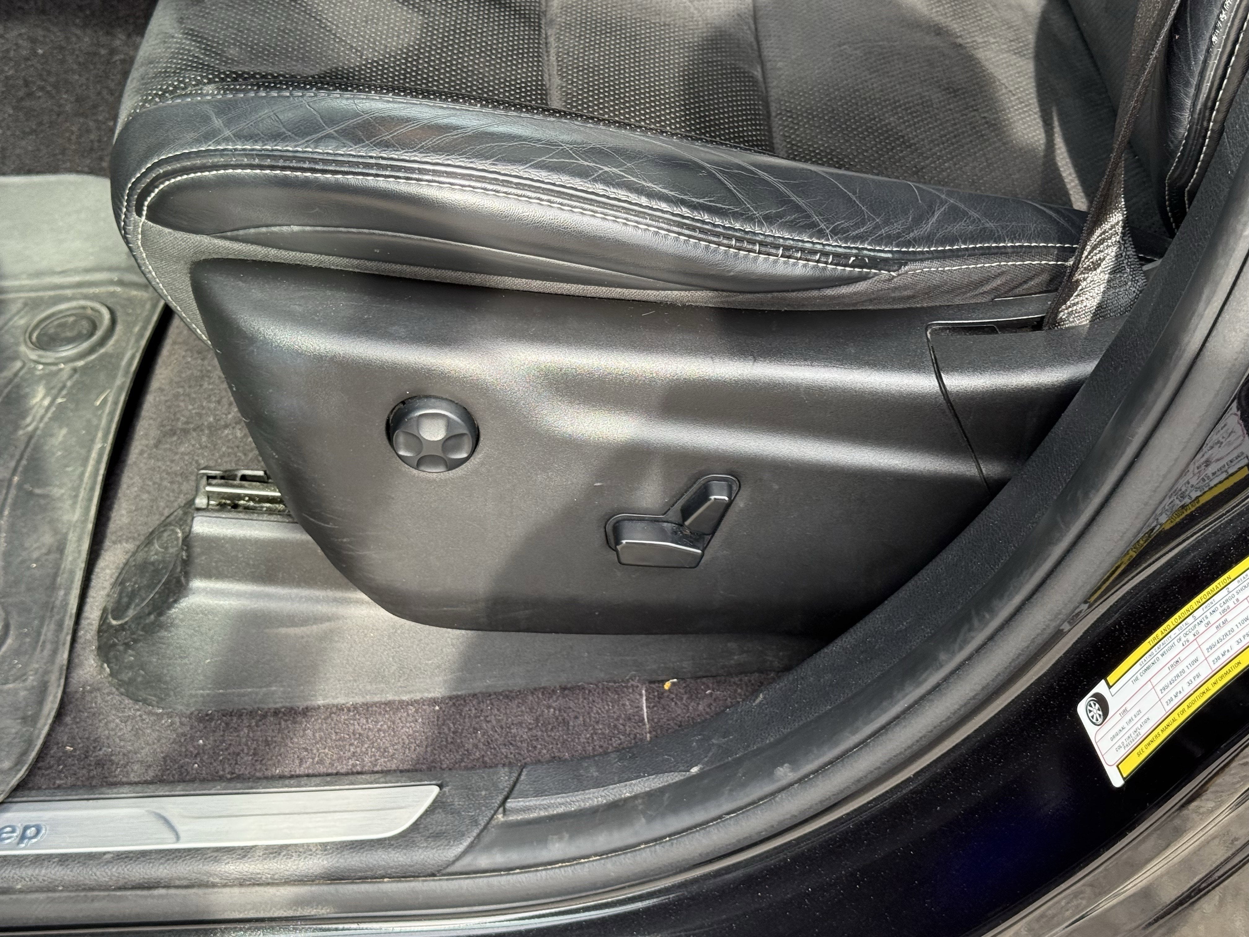 2016 Jeep Grand Cherokee SRT