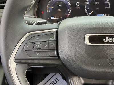 2024 Jeep Grand Cherokee Laredo 4x2