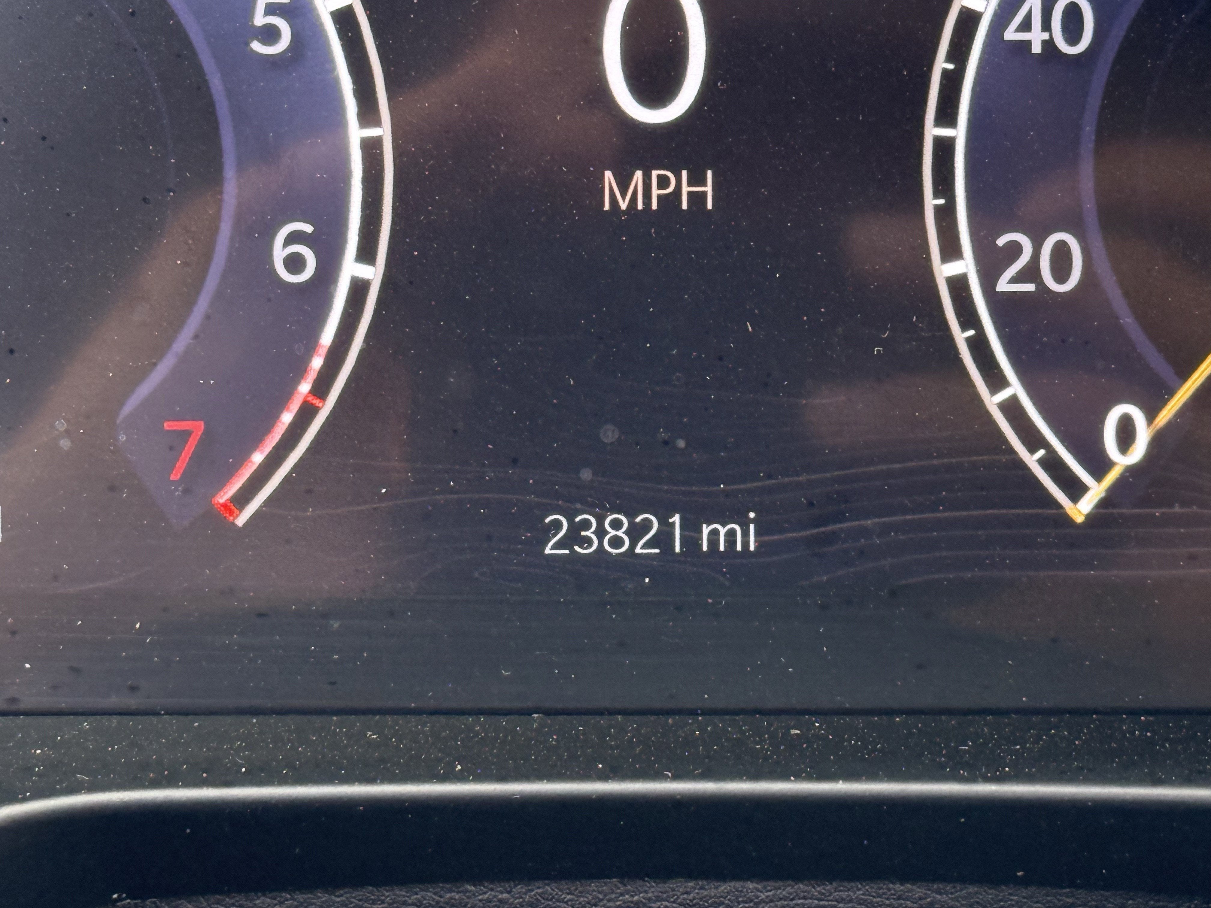 2024 Jeep Grand Cherokee Laredo 4x2